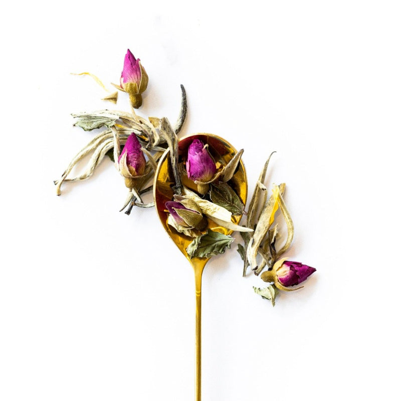 white tea blend of roses, calendula, hibiscus, rosehip and spearmint
